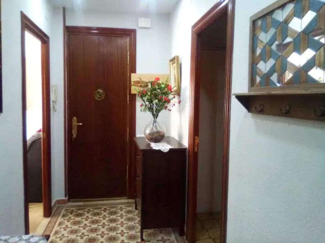 Las Golondrinas Zaragoza Habitacion Individual المظهر الخارجي الصورة