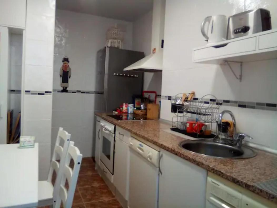 Las Golondrinas Zaragoza Habitacion Individual المظهر الخارجي الصورة